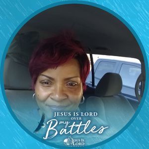 Meet your Posher, Leona